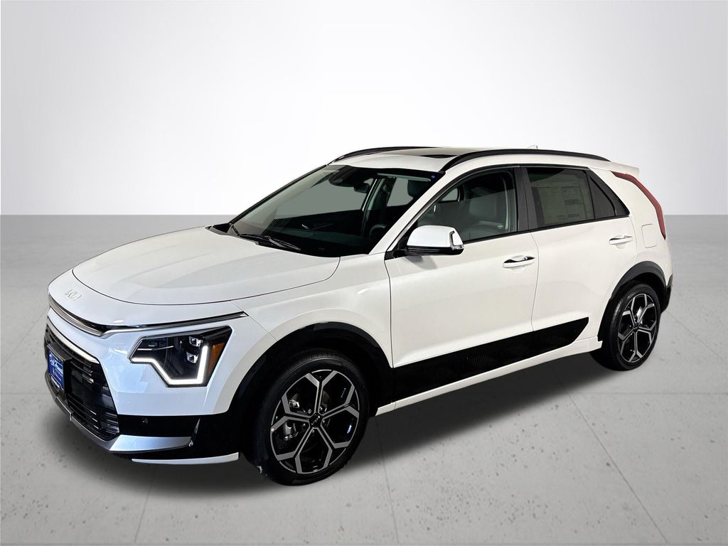 2025 Kia Niro SX Touring photo 2