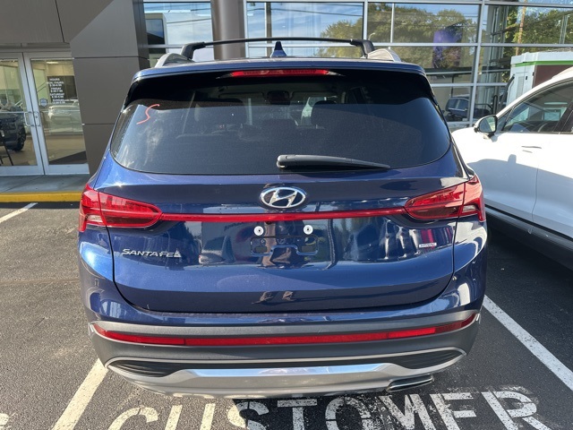 2022 Hyundai Santa Fe SEL photo 2