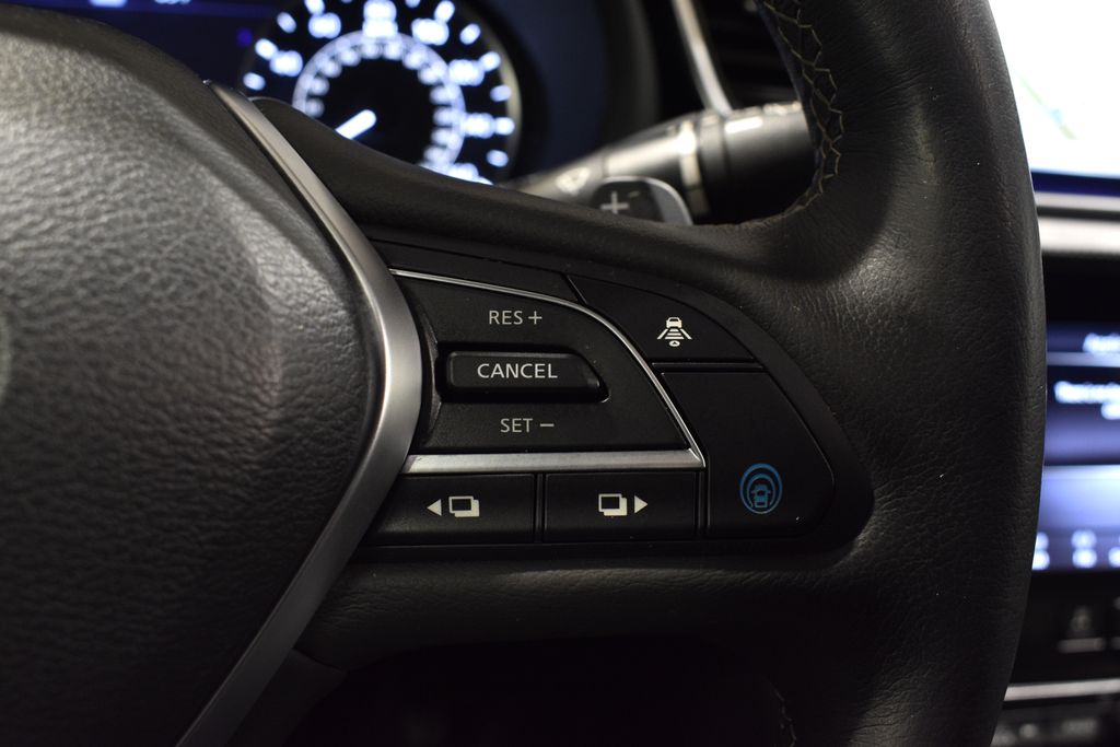 2022 Infiniti QX55 Essential photo 18
