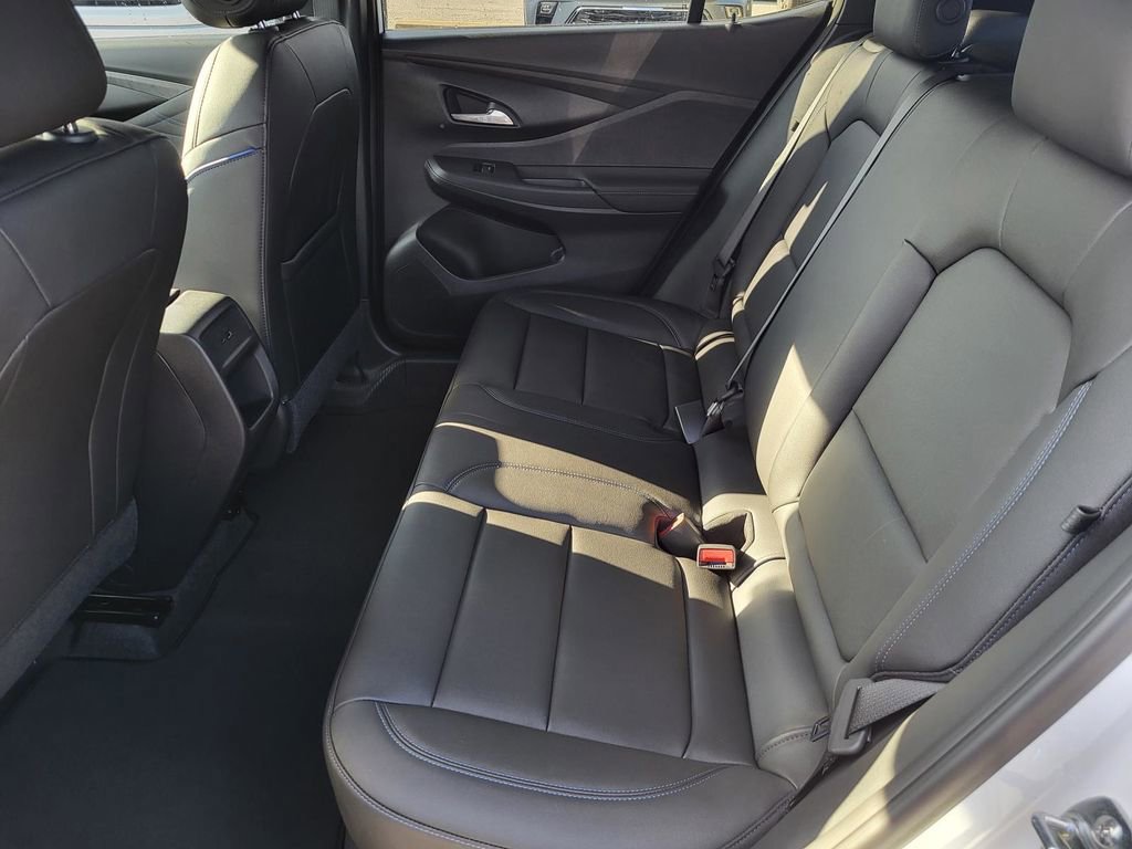 2026 Buick Envista ST photo 4