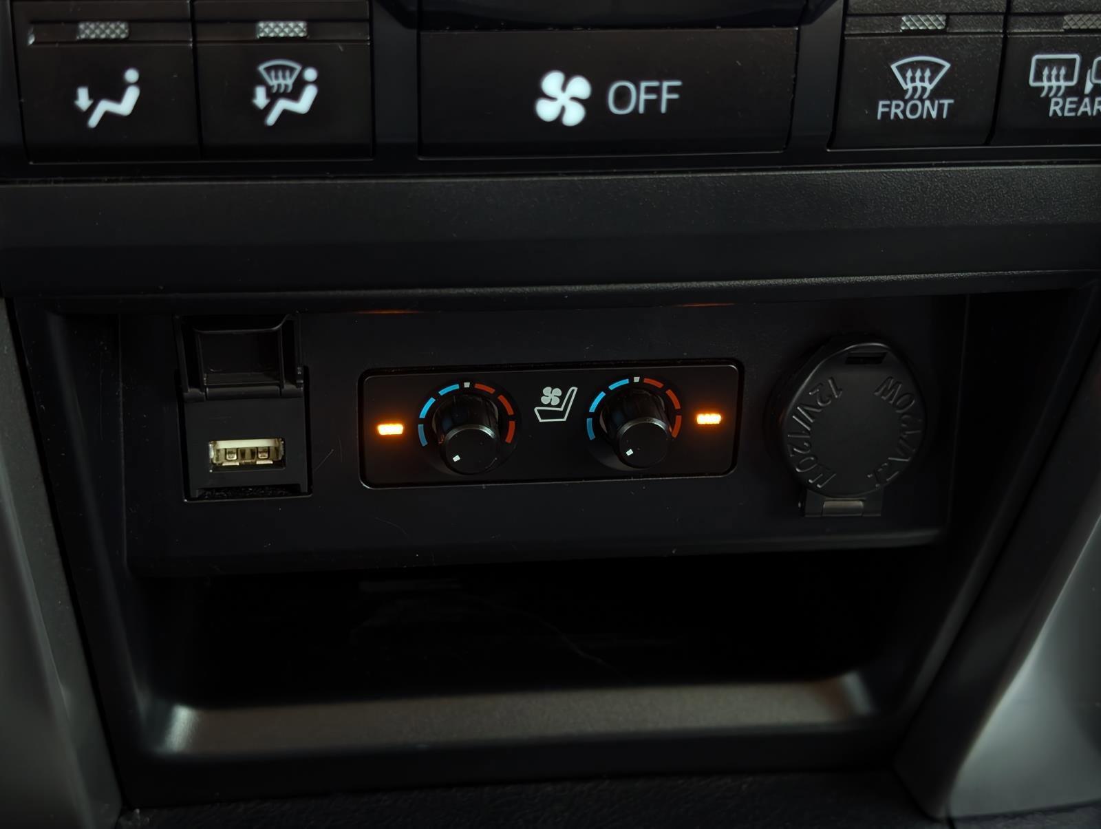 2023 Toyota 4Runner Limited photo 19