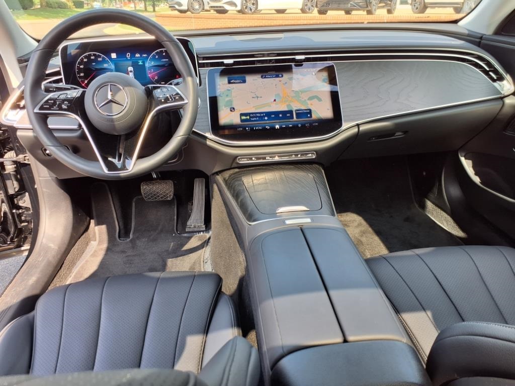 2024 Mercedes Benz E 350 4MATIC photo 12