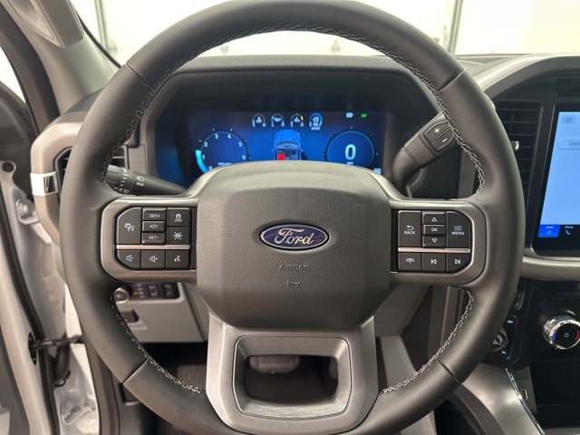 2025 Ford F-150 XLT photo 19