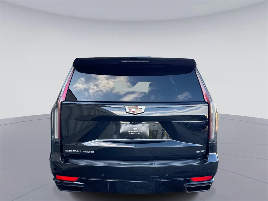 2022 Cadillac Escalade Sport photo 4