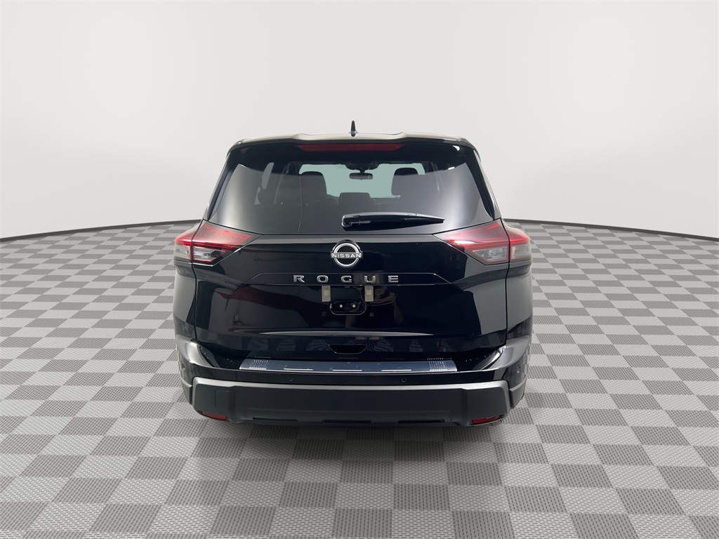 2026 Nissan Rogue SV photo 3