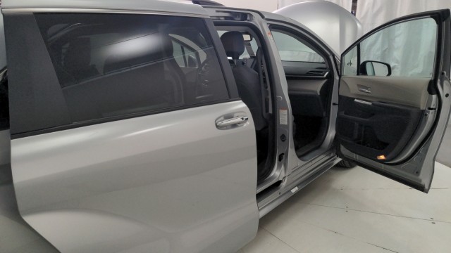 Used 2024 SILVER Toyota XLE image 8