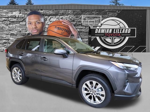 2025 Toyota RAV4 XLE Premium's photo