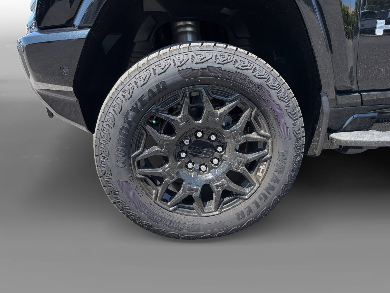 2025 Gmc Hummer EV Pickup photo 9