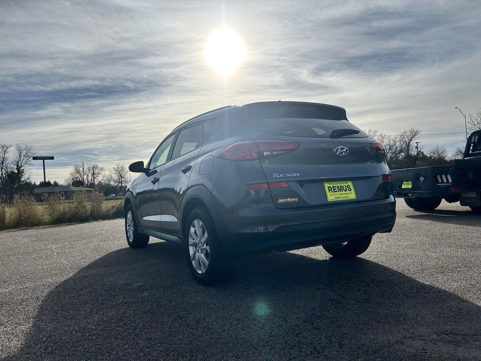 2021 Hyundai Tucson Value photo 4