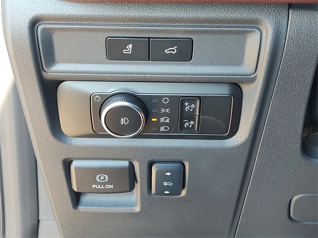 2024 Ford Expedition Limited photo 22