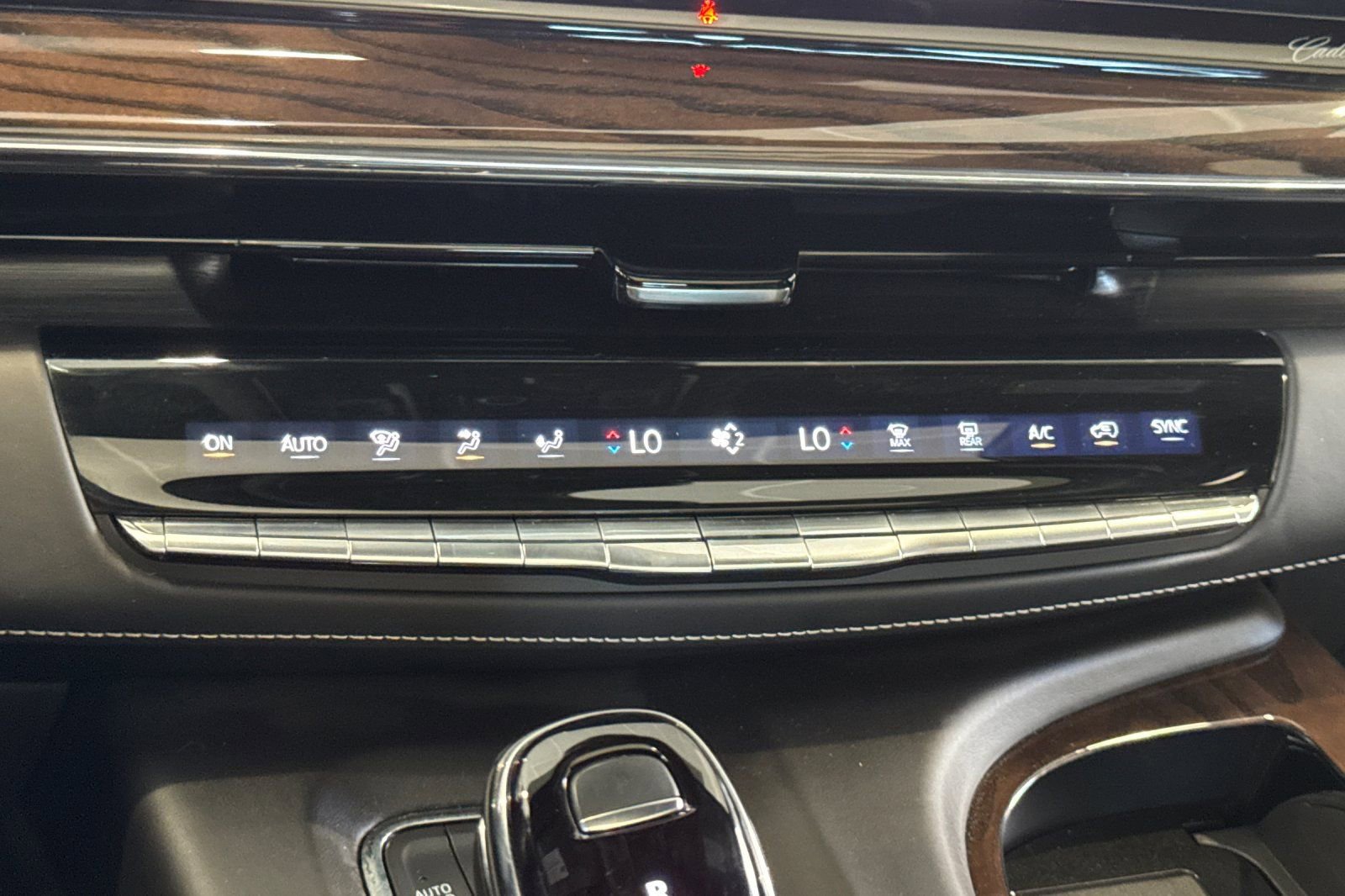 2024 Cadillac Escalade ESV Sport Platinum photo 22