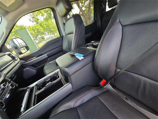 2023 Ford F-450 photo 15