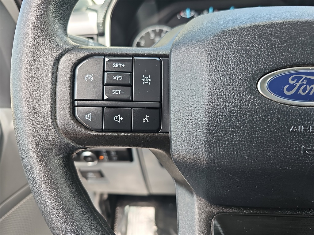 2023 Ford F-150 XLT photo 13