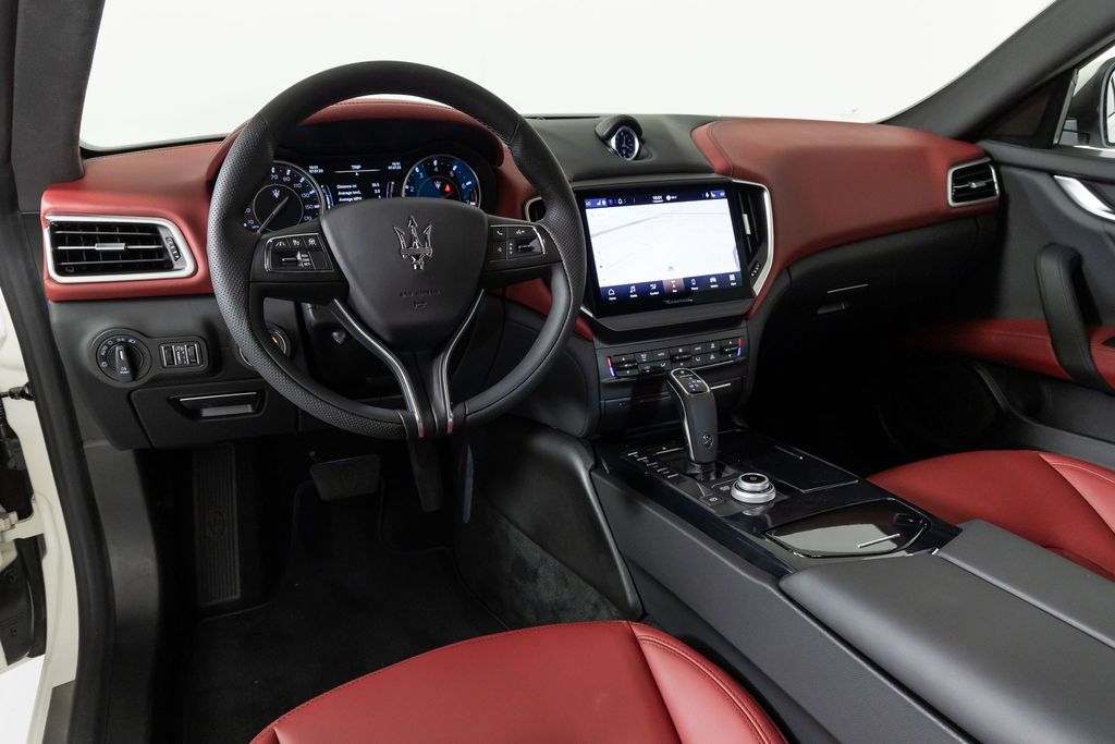 2023 Maserati Ghibli GT photo 4