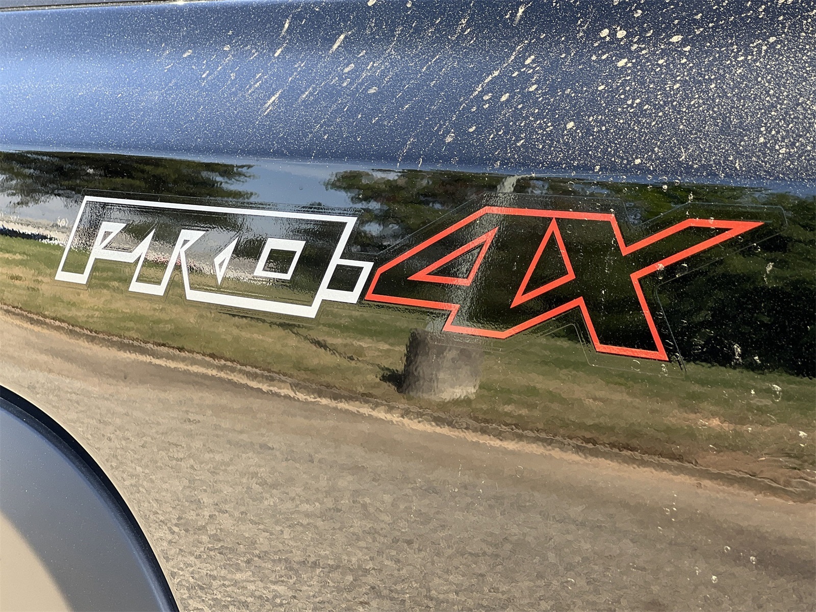 2025 Nissan Frontier PRO-4X photo 35