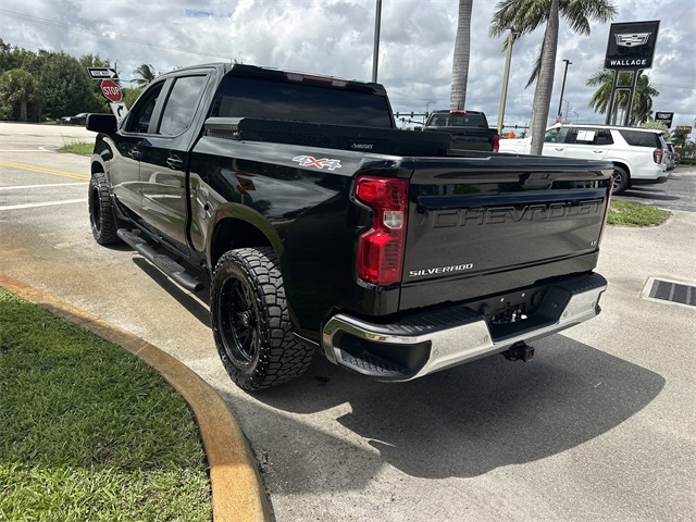 2022 Chevrolet Silverado 1500 LT photo 8