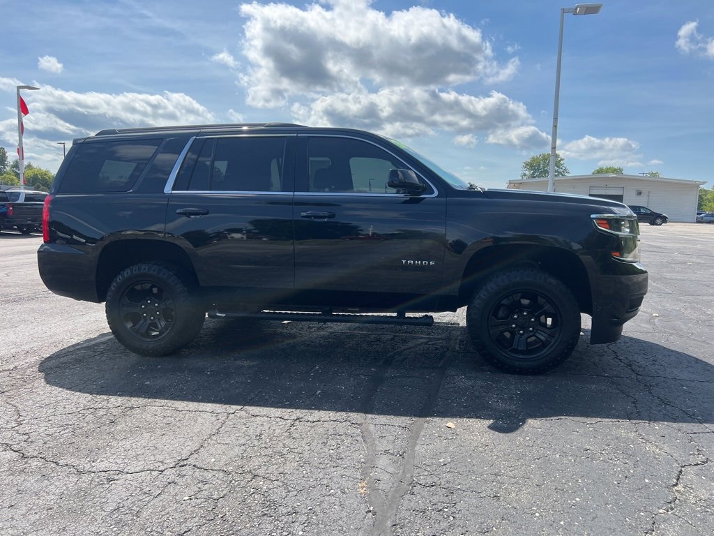 2019 Chevrolet Tahoe LS photo 4