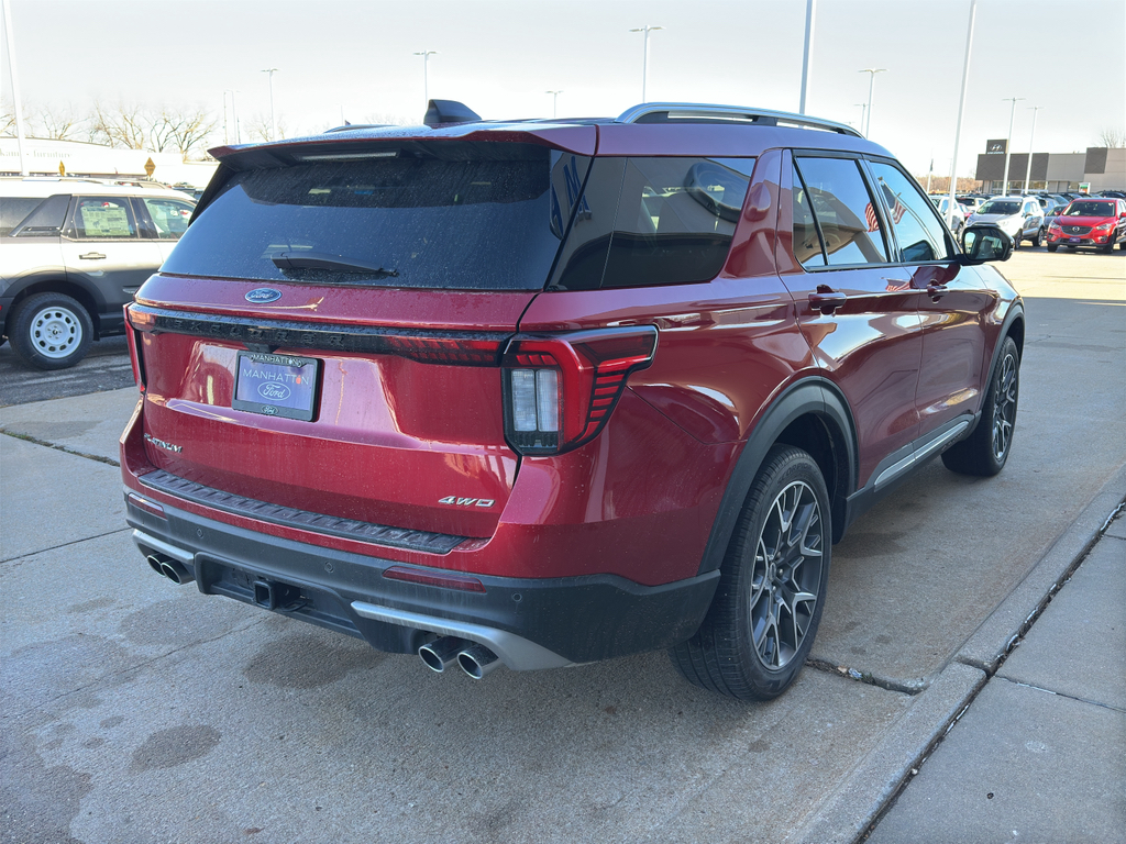 2025 Ford Explorer Platinum photo 4