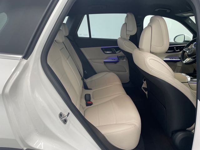 2026 Mercedes Benz GLC 350e 4MATIC photo 13
