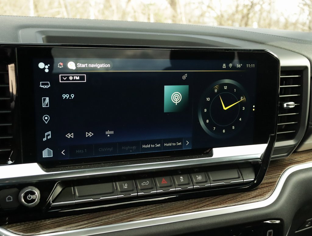 2025 Chevrolet Silverado 2500HD LT photo 14