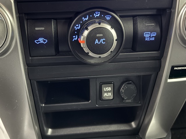 2019 Toyota 4Runner SR5 photo 27