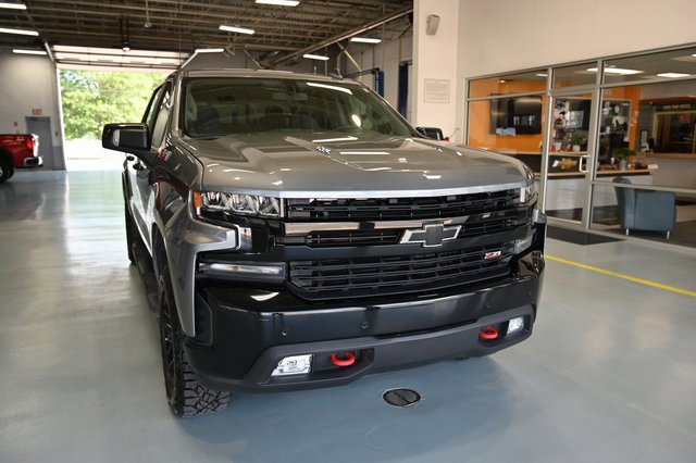 2021 Chevrolet Silverado 1500 LT Trail Boss photo 3