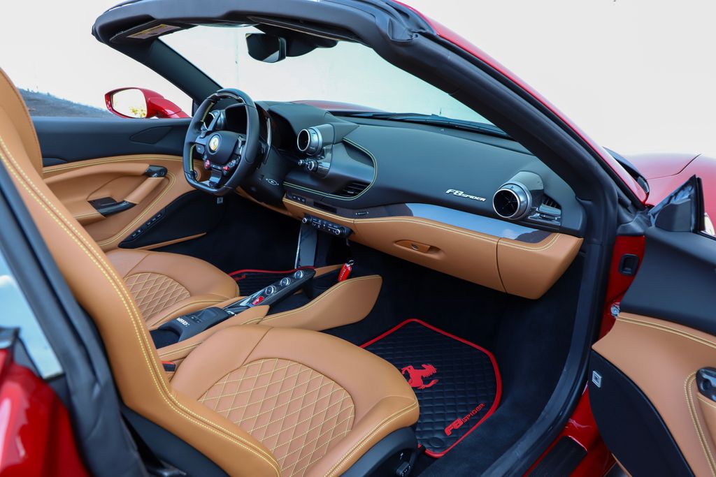 2021 Ferrari F8 Spider photo 25