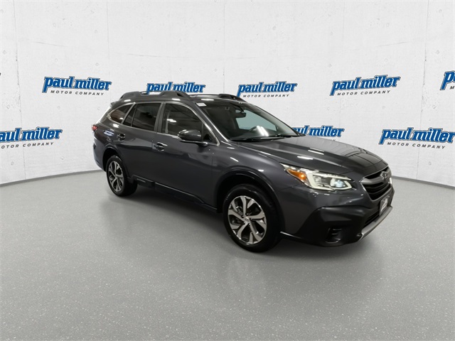 2022 Subaru Outback Limited XT photo 2