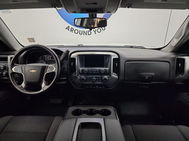 2018 Chevrolet Silverado 1500 LT photo 15