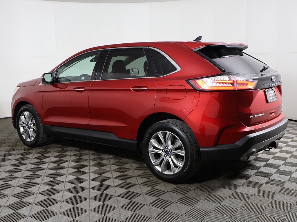 2022 Ford Edge Titanium photo 12