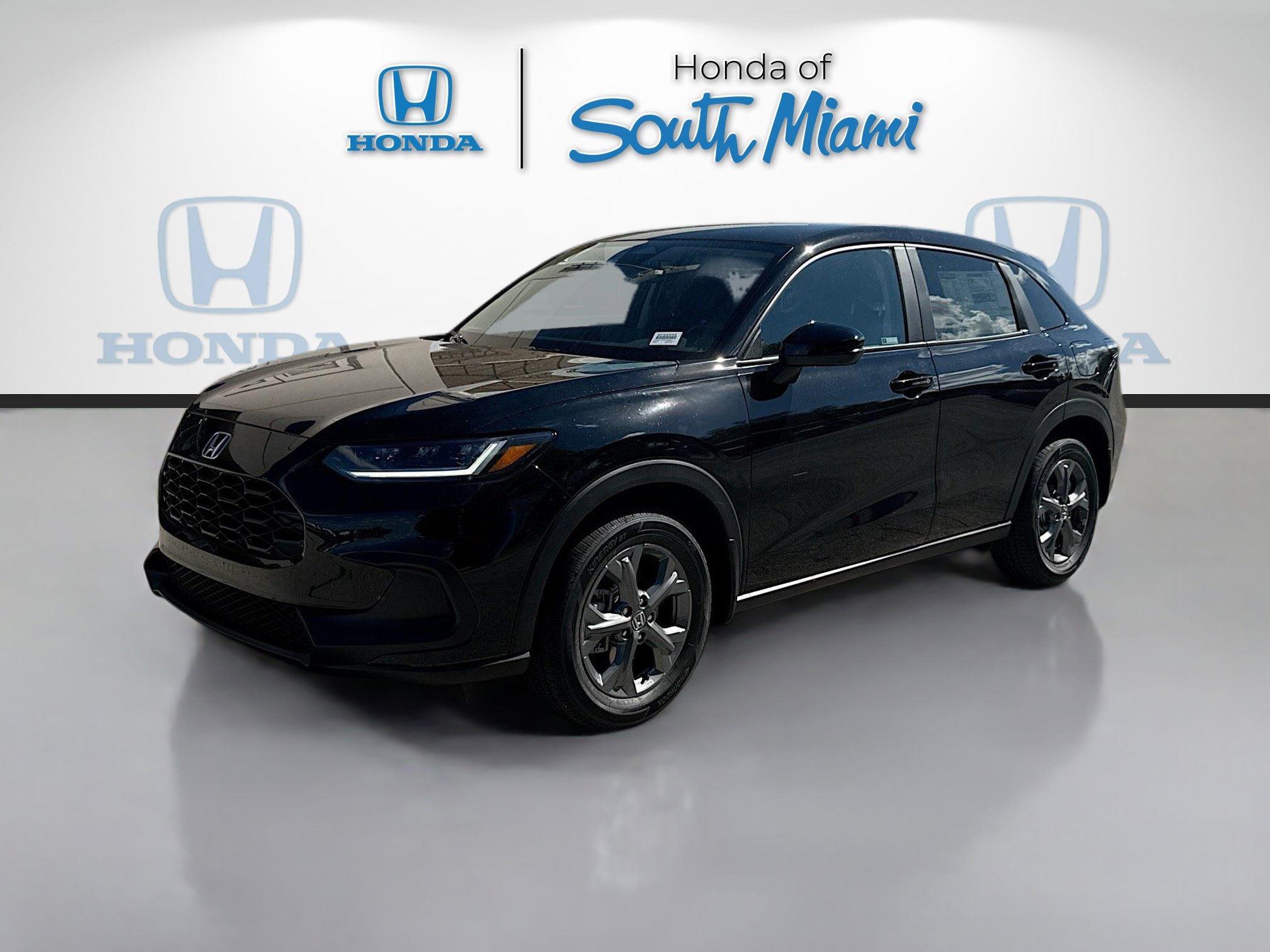 2026 Honda HR-V LX photo 2