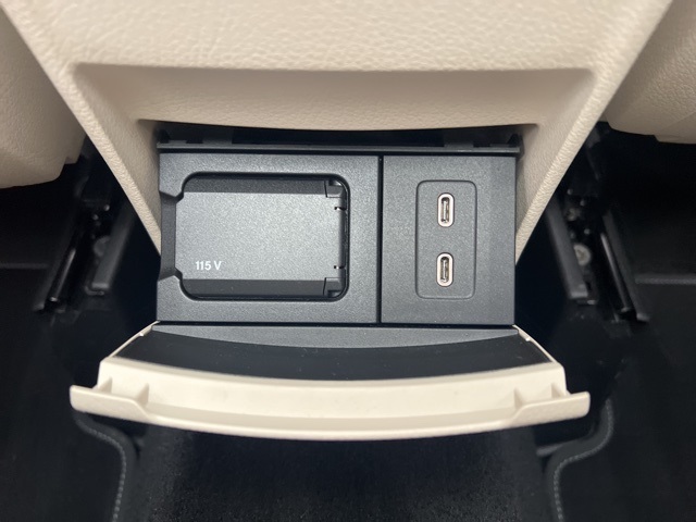 2025 Mercedes Benz GLA 250 4MATIC photo 34
