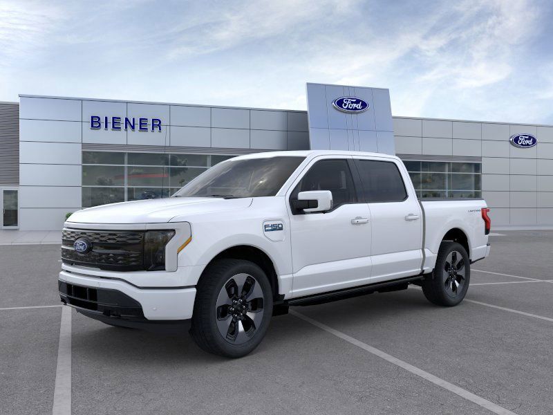 New 2025 White Ford Platinum image 1