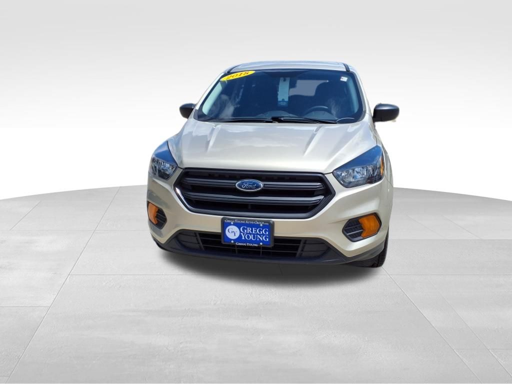 2018 Ford Escape S photo 2