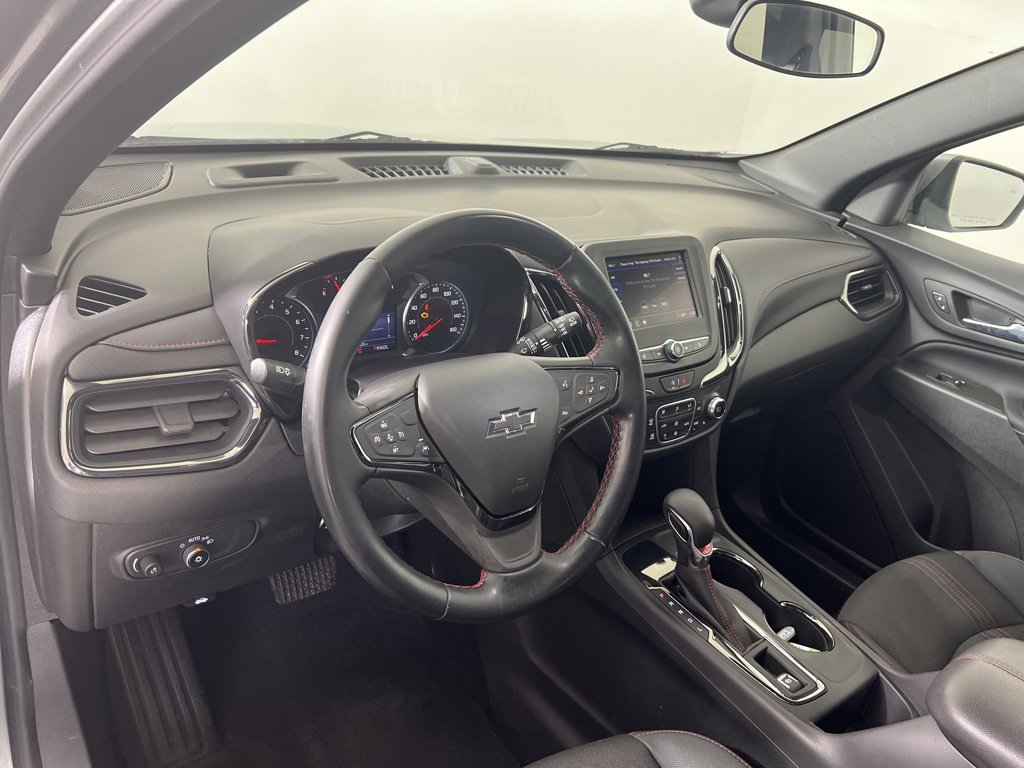 2023 Chevrolet Equinox RS photo 3