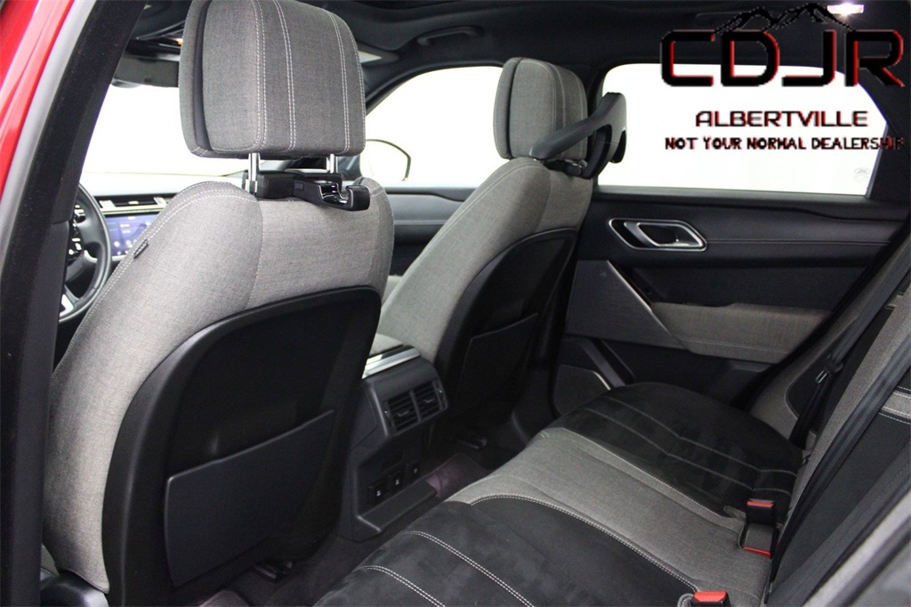 2019 Land Rover Range Rover Velar HSE R-Dynamic photo 18