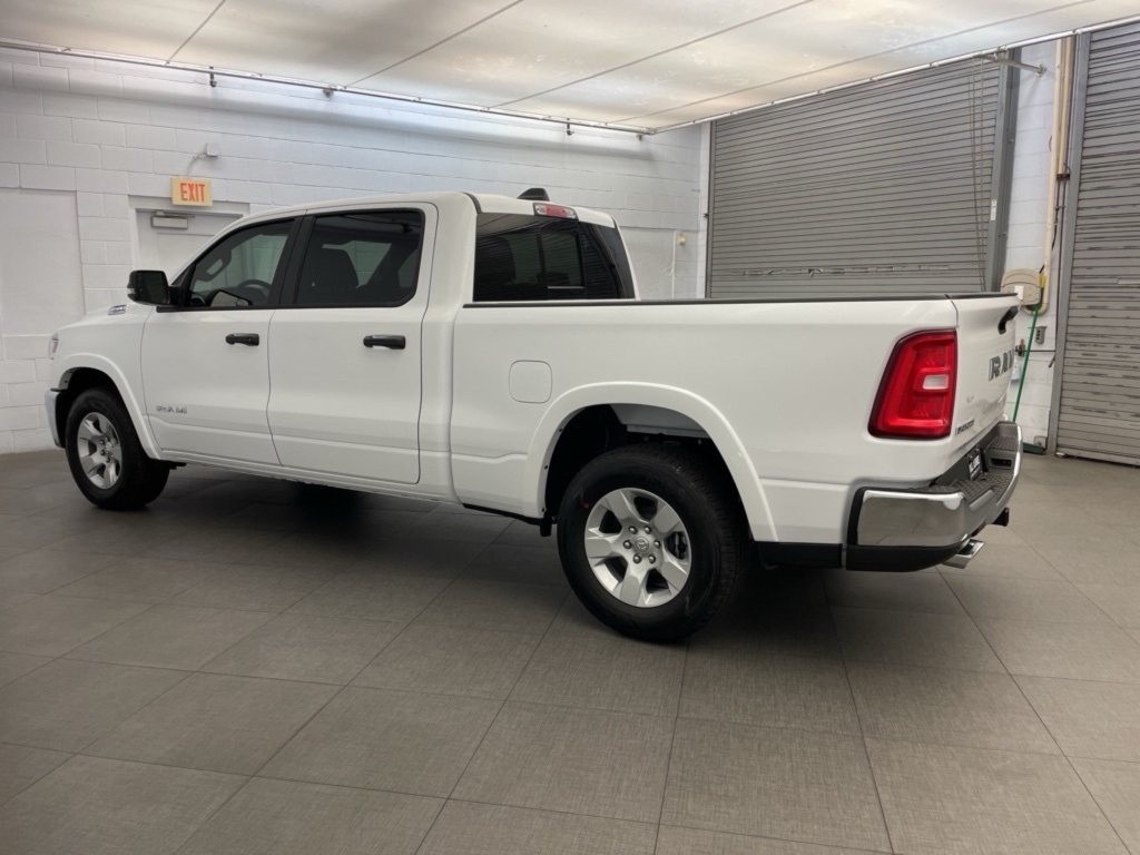 2025 Ram 1500 Big Horn Lone Star photo 4