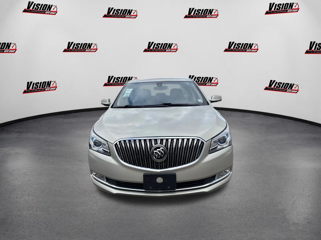 2015 Buick LaCrosse Leather photo 2