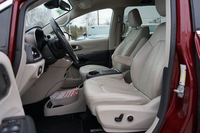 2021 CHRYSLER PACIFICA - Image 11