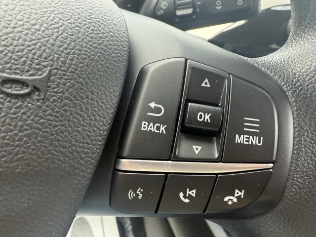 2020 Ford Escape SE photo 17