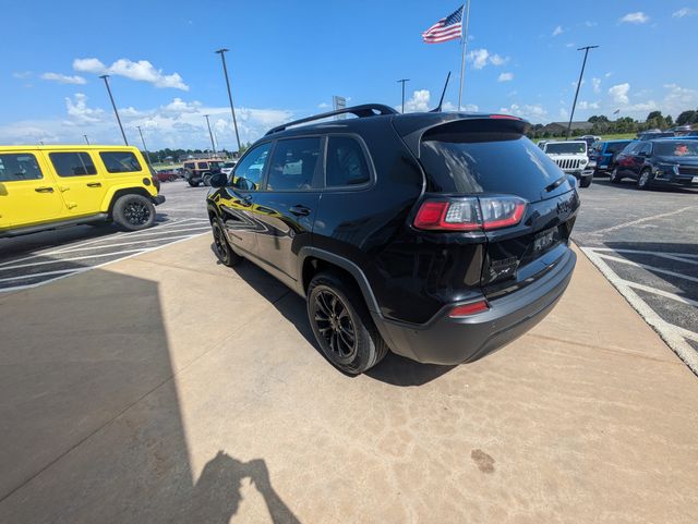 2023 Jeep Cherokee Altitude photo 2