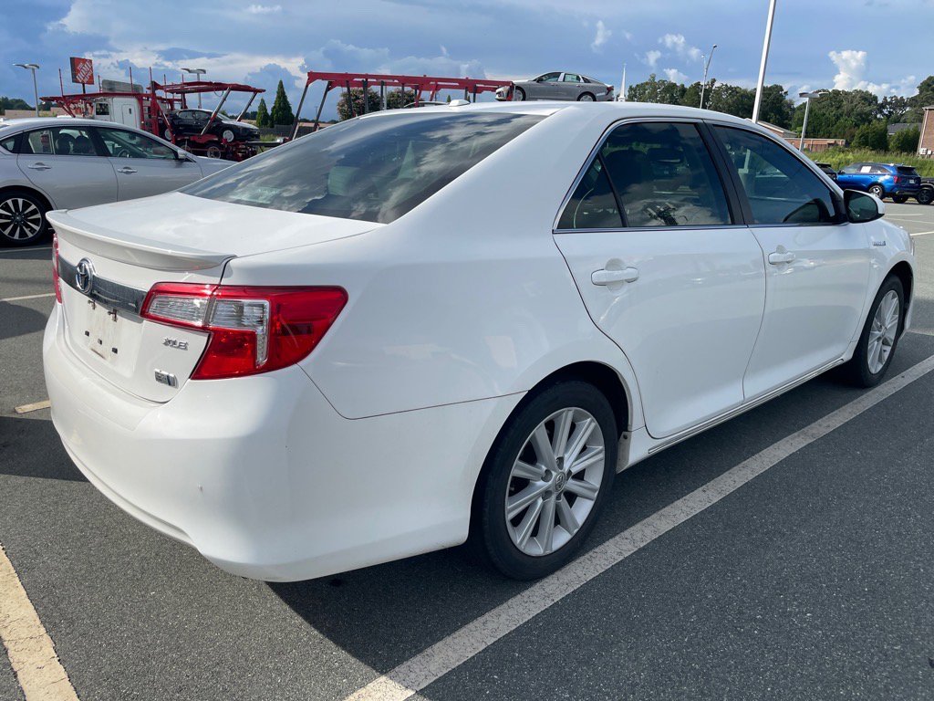 Used 2014 Toyota Camry XLE Hybrid with VIN 4T1BD1FK9EU123383 for sale in Burlington, NC