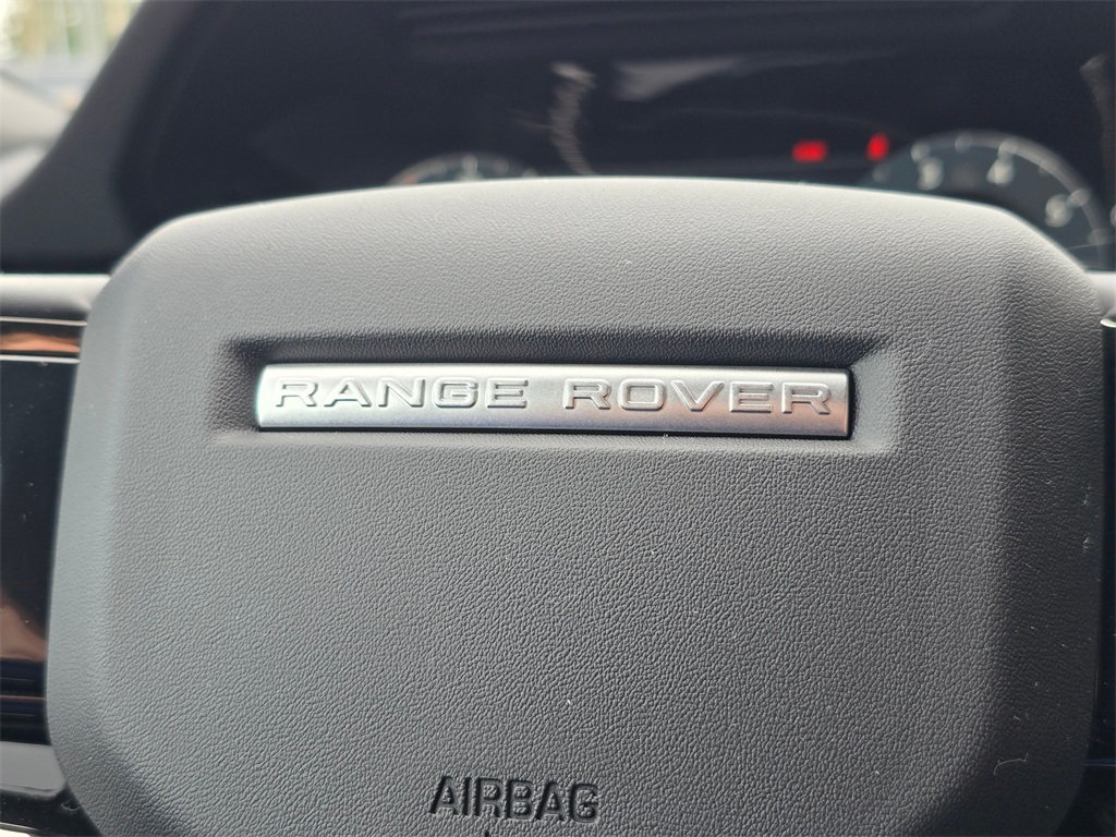 2026 Land Rover Range Rover Evoque S photo 15