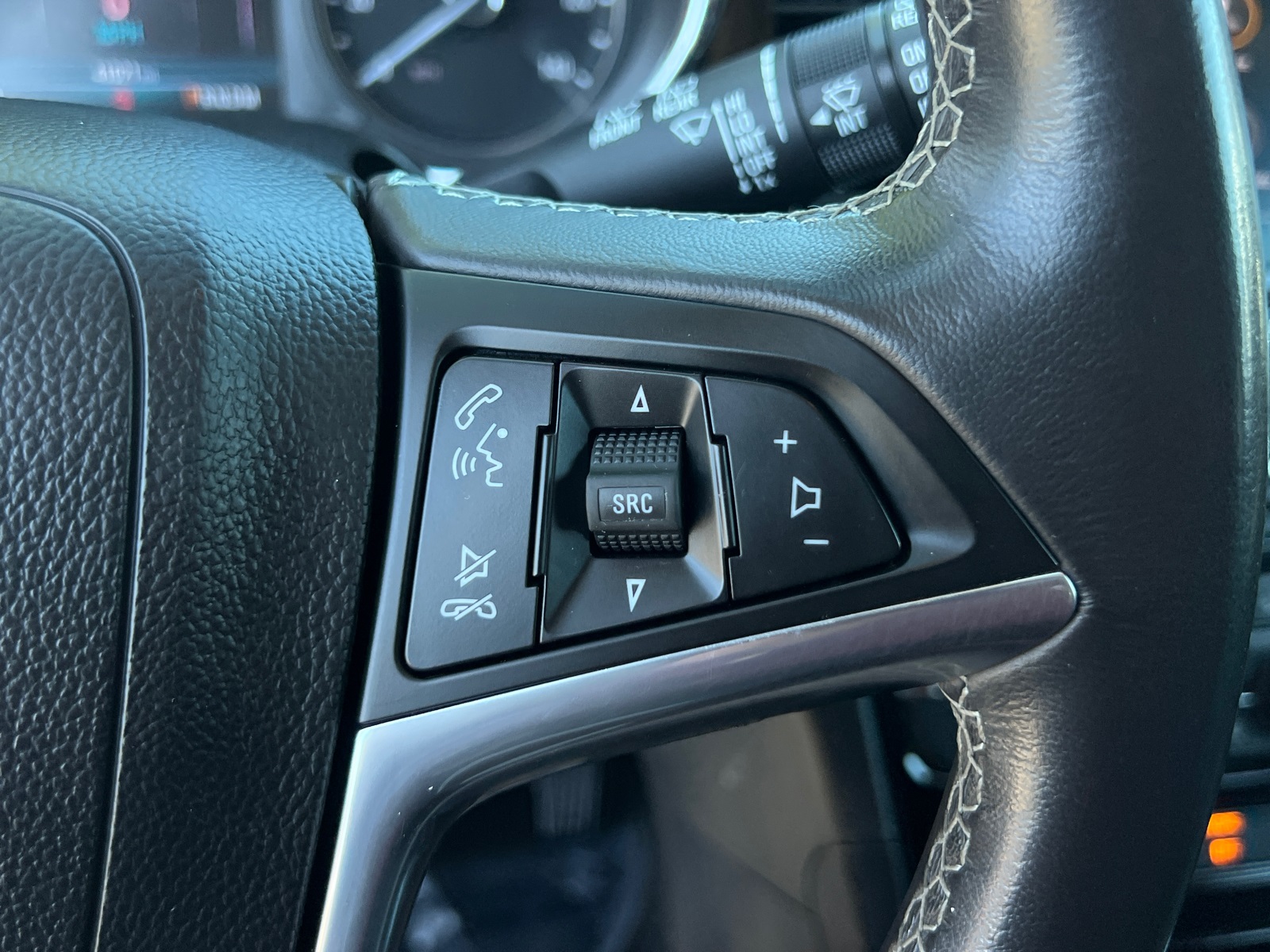 2022 Buick Encore Preferred photo 21