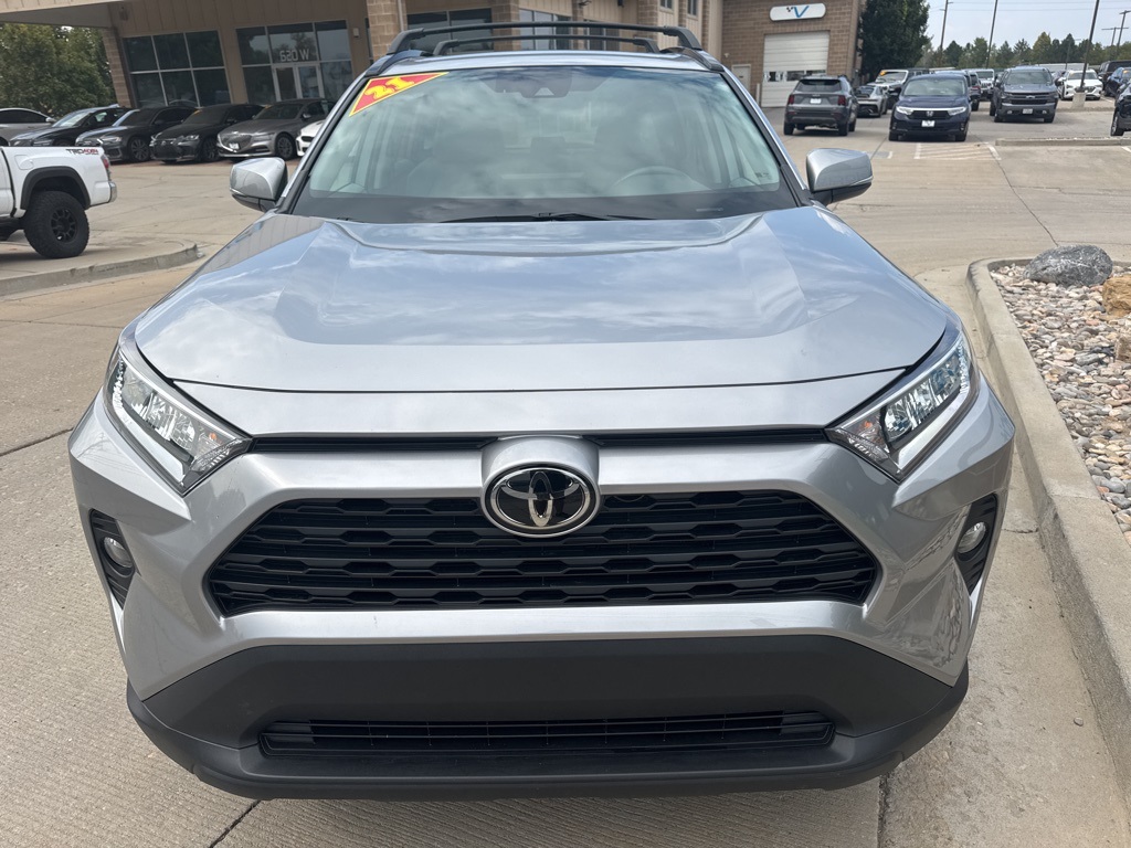2021 Toyota RAV4 XLE Premium photo 2