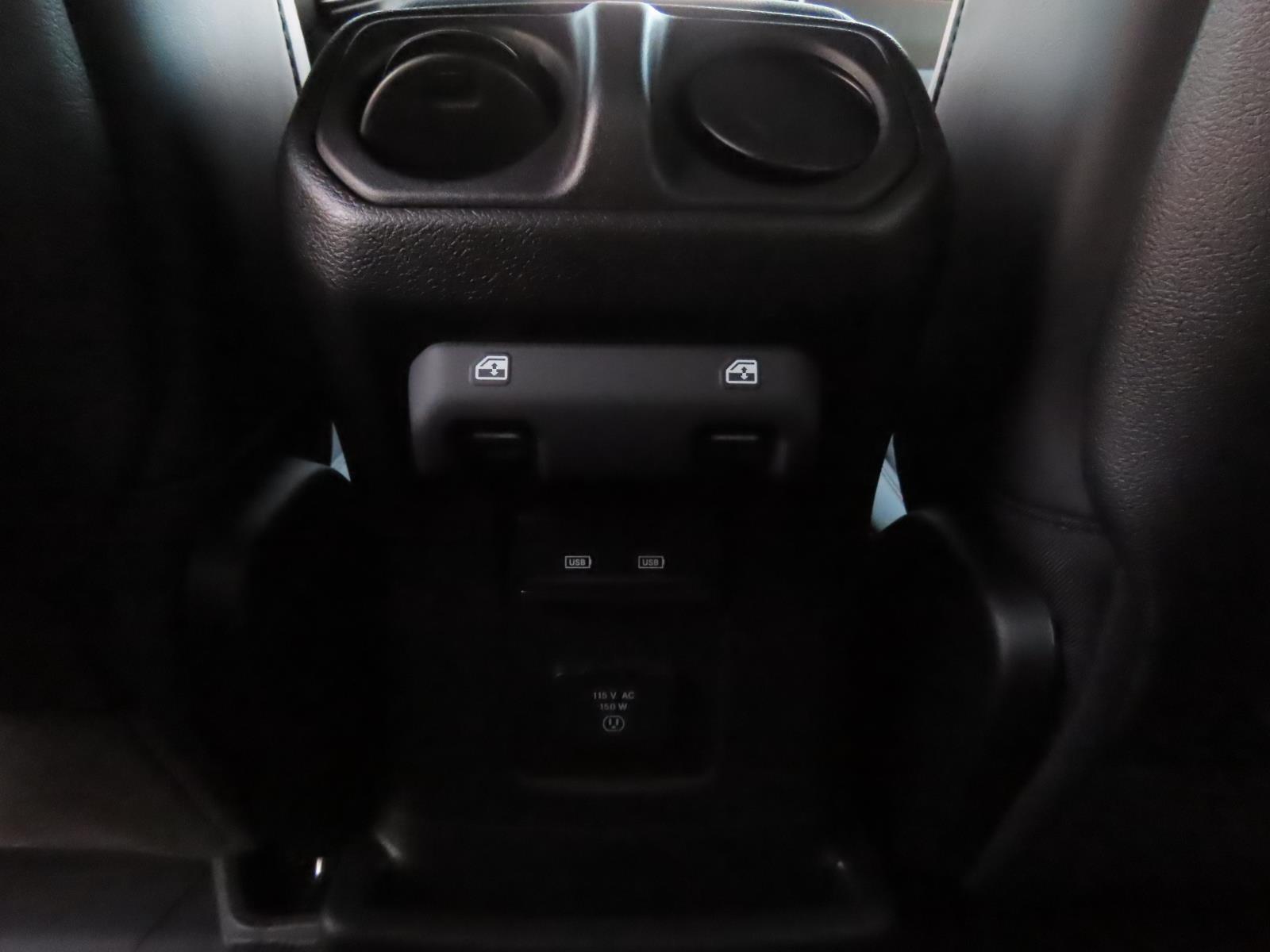 2025 Jeep Wrangler Rubicon X photo 30