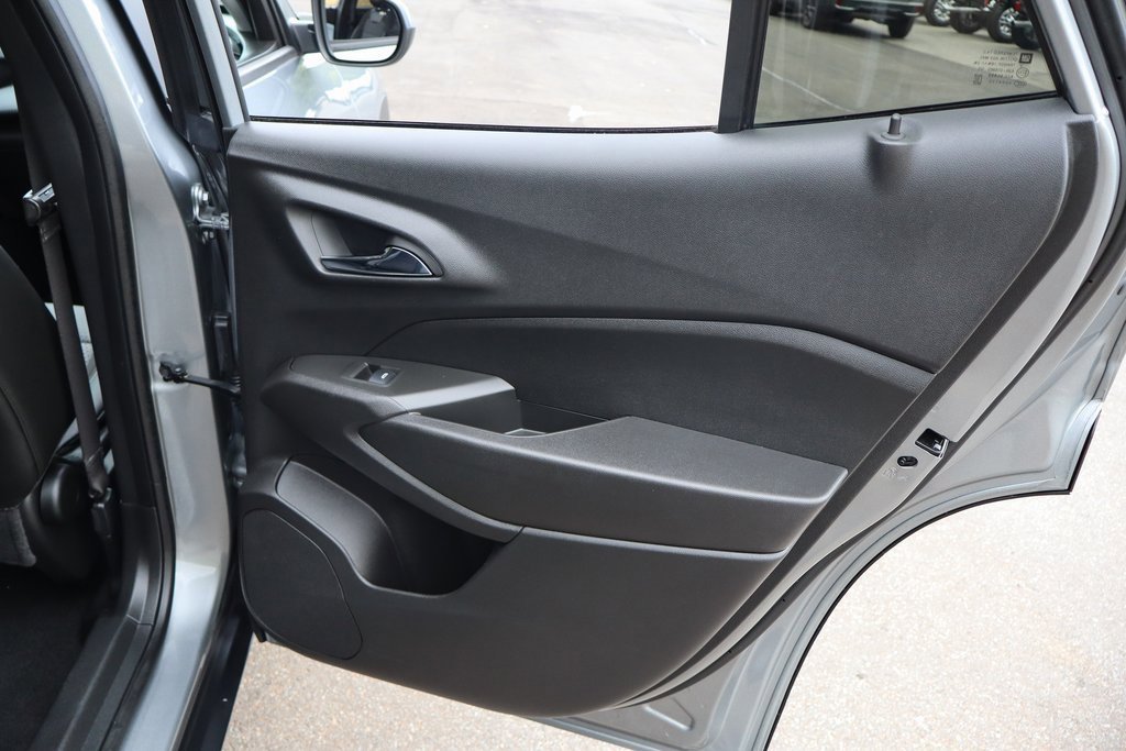 2024 Chevrolet Trax LT photo 34