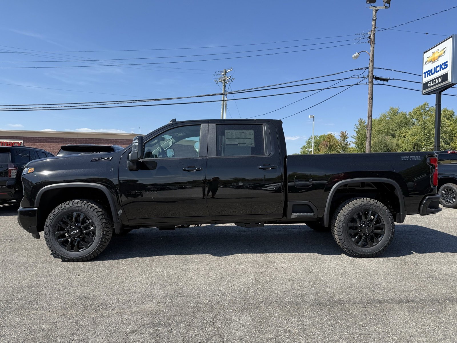 2026 Chevrolet Silverado 2500HD LT photo 5