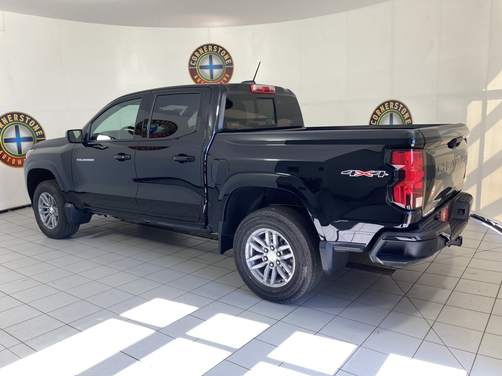 2026 Chevrolet Colorado LT photo 15