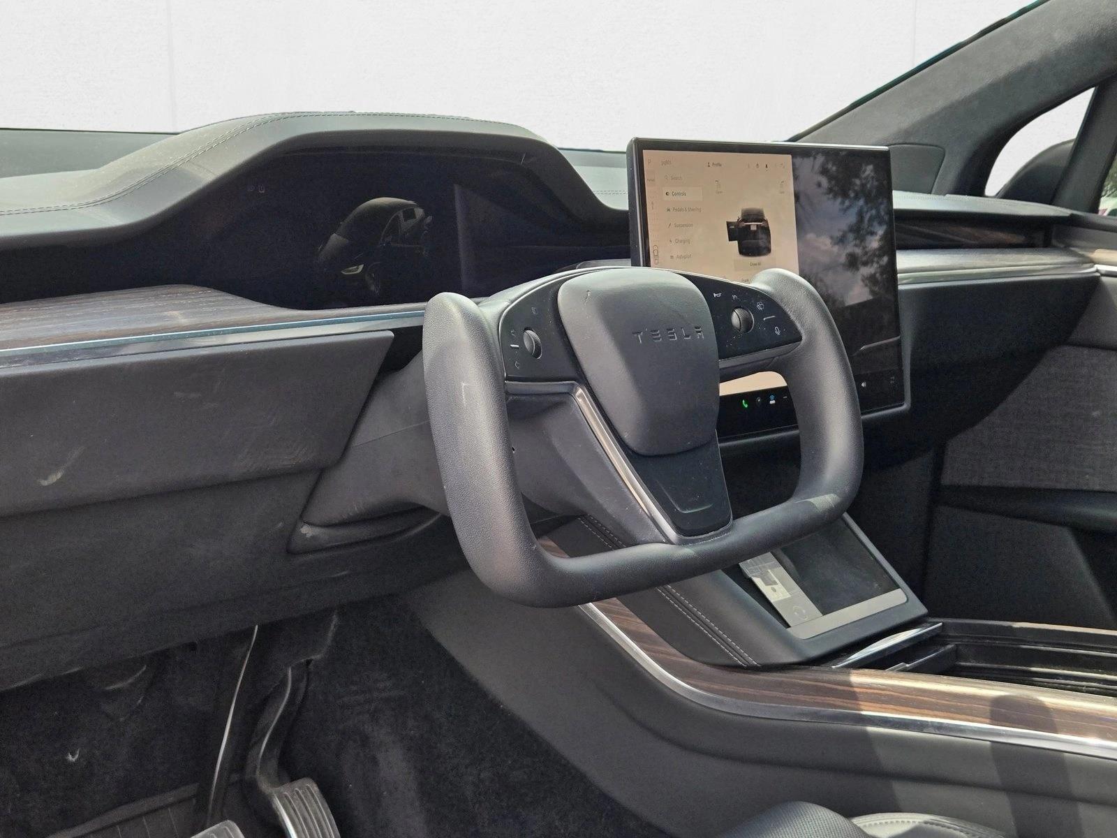 2022 Tesla Model X photo 9